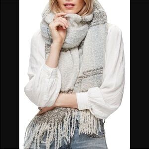 Free People Cozy Gray and Cream Scarf